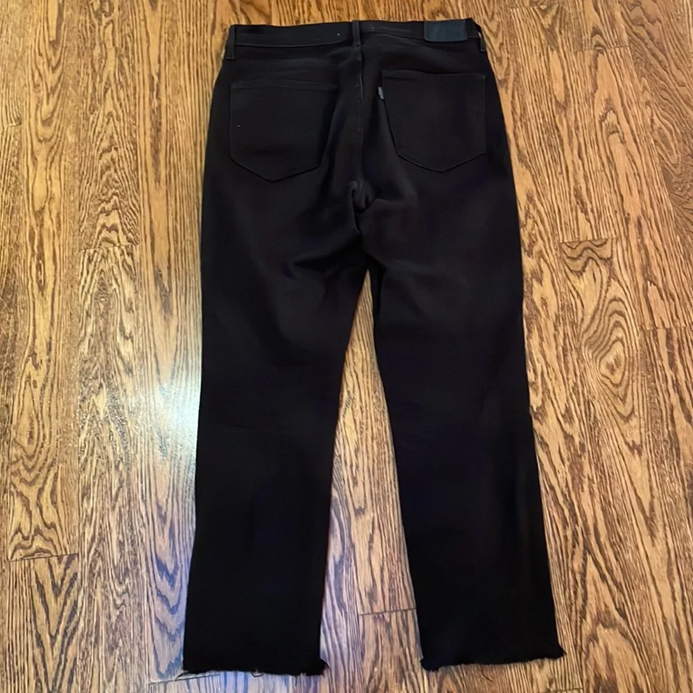 Levi’s 724 High Rise Straight Crop - Picture 5 of 10